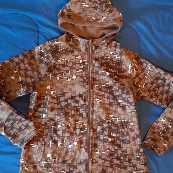 Columbia Jackets & Blazers - Columbia Titanium digi-camo full-zip light jacket